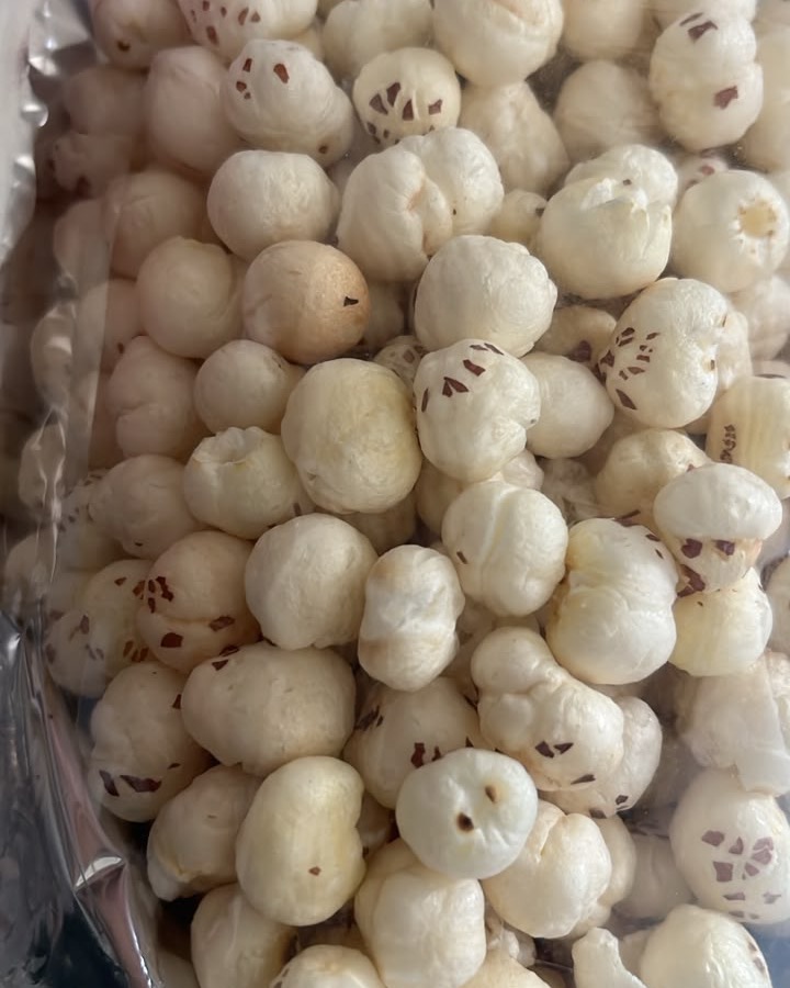 4 Suta Raw Makhana